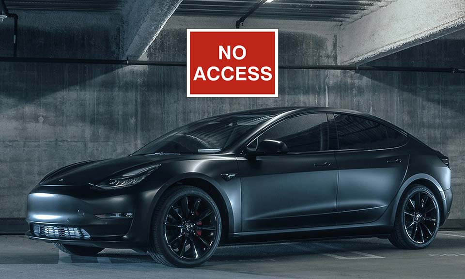Владельцы Tesla лишились доступа к автомобилям