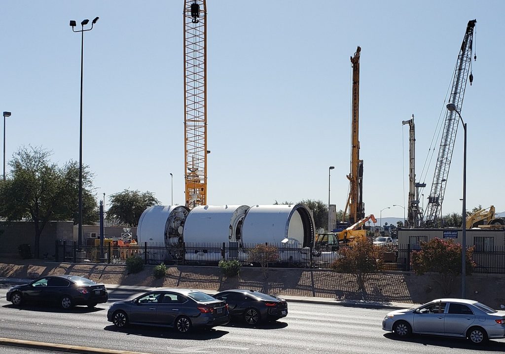 Тоннельная бурильная машина компании Boring Company в Лас-Вегасе.